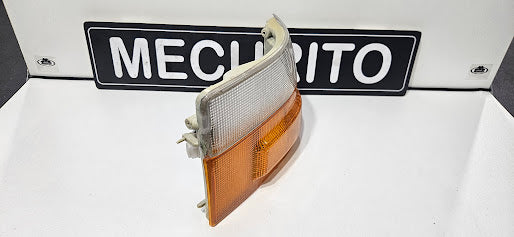 Farolim de pisca frente direito Toyota  Hiace Combi