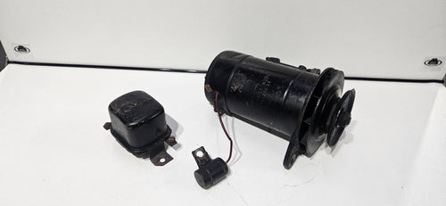 Dínamo Bosch 12V Alfa Romeo usado com regulador 0101206066 059