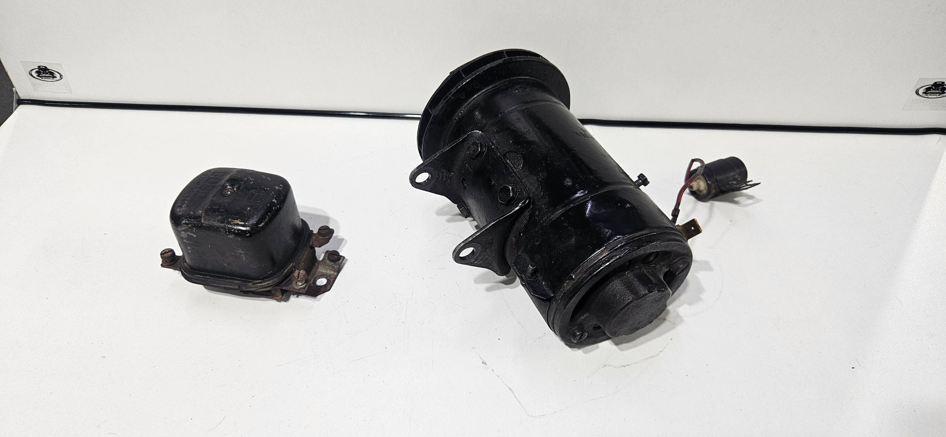 Dínamo Bosch 12V Alfa Romeo usado com regulador 0101206066 059