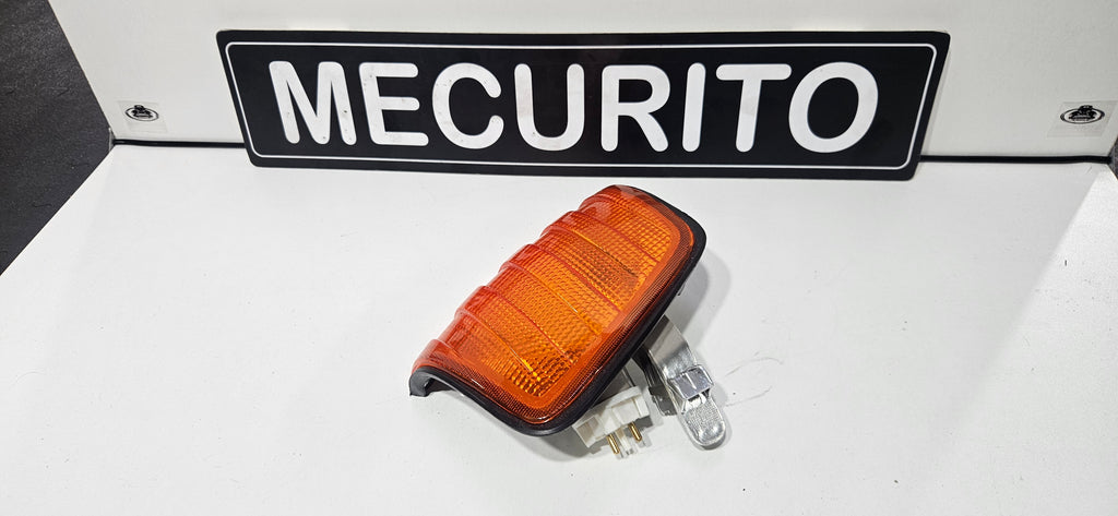 Pisca para Mercedes W124 laranja  (Esquerdo / direito)