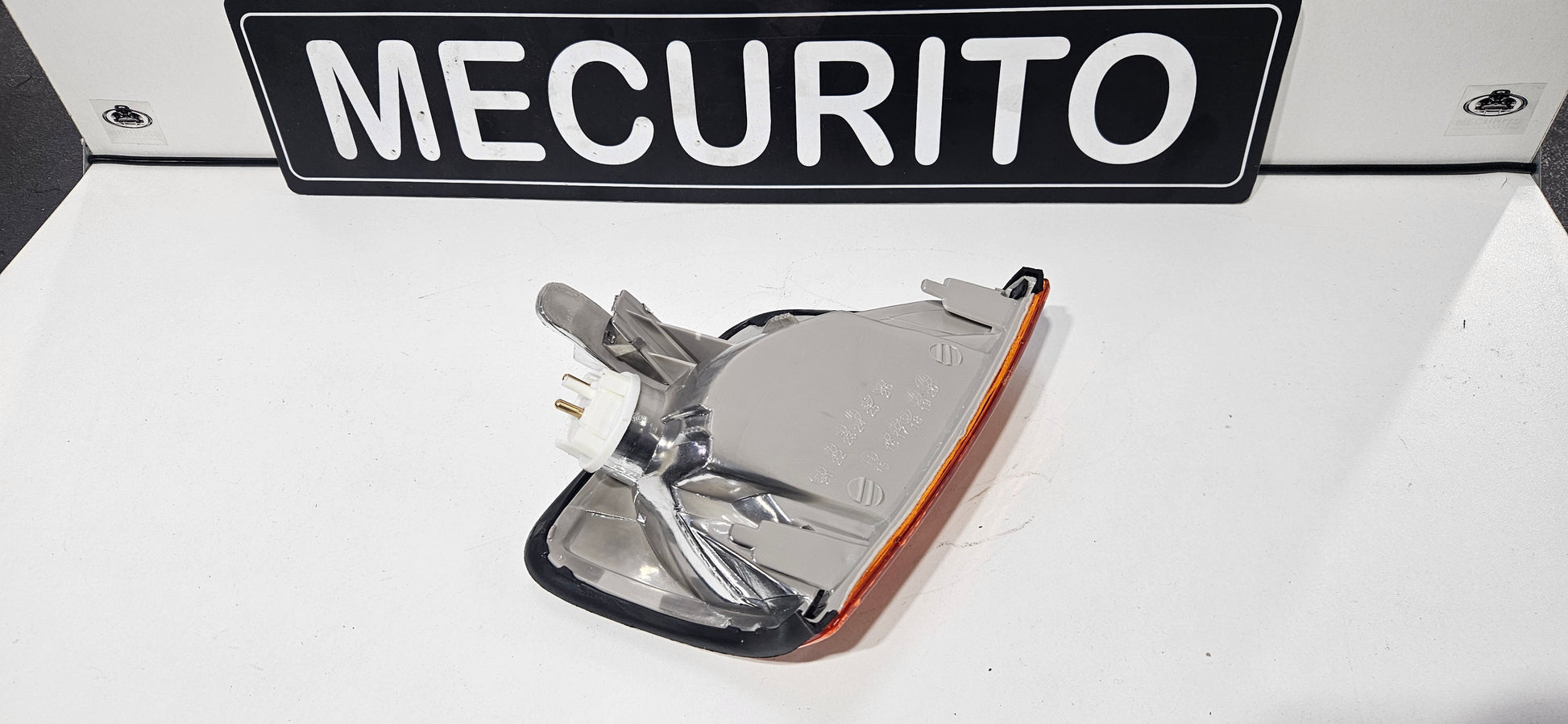 Pisca para Mercedes W124 laranja  (Esquerdo / direito)