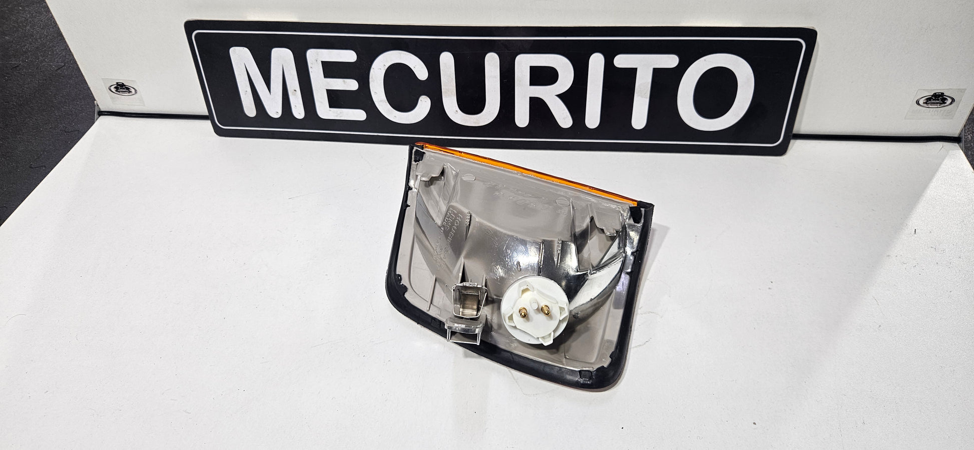 Pisca para Mercedes W124 laranja  (Esquerdo / direito)