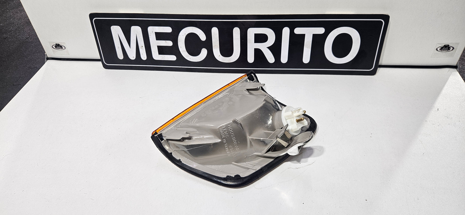 Pisca para Mercedes W124 laranja  (Esquerdo / direito)